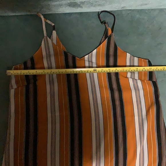 Striped summer top on strips - Picture 7 of 7